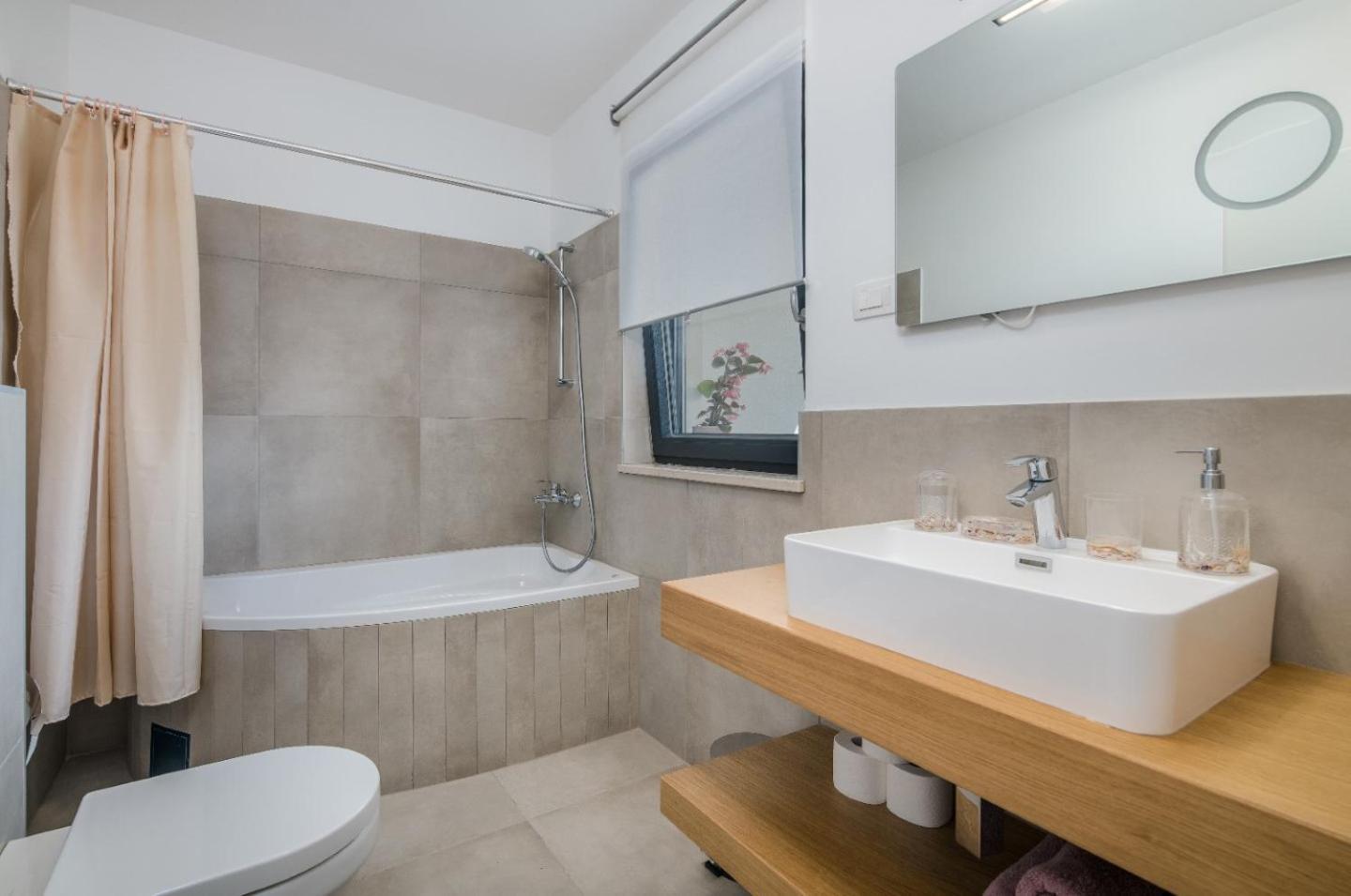 فيلا Casa Rose Novigrad Istria المظهر الخارجي الصورة