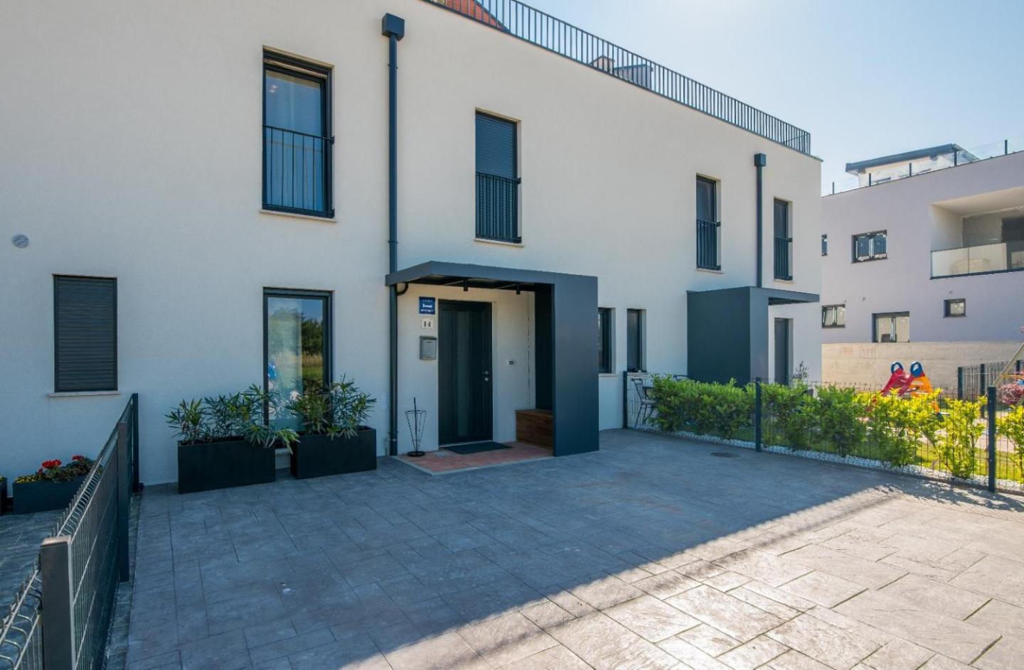 فيلا Casa Rose Novigrad Istria المظهر الخارجي الصورة